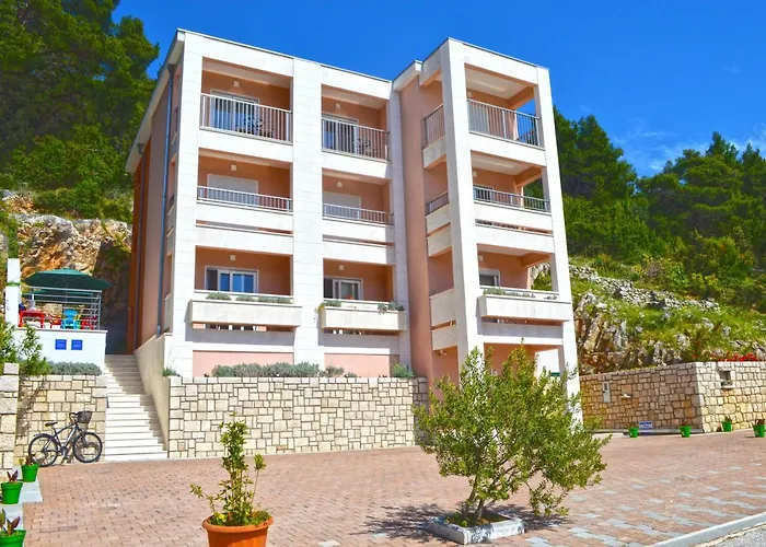 Villa Stina Drvenik