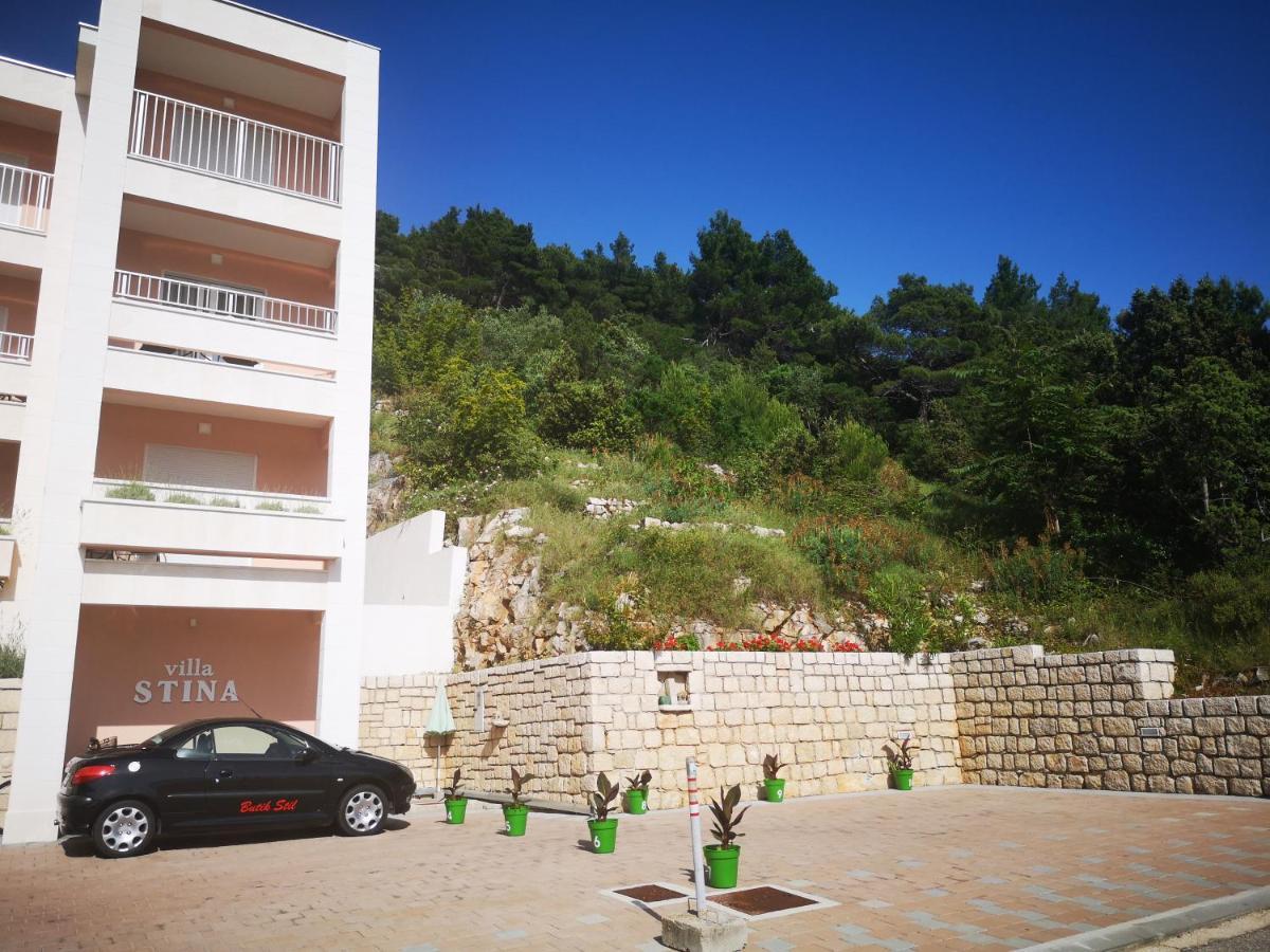 Stina Drvenik * Drvenik (Split-Dalmatia)