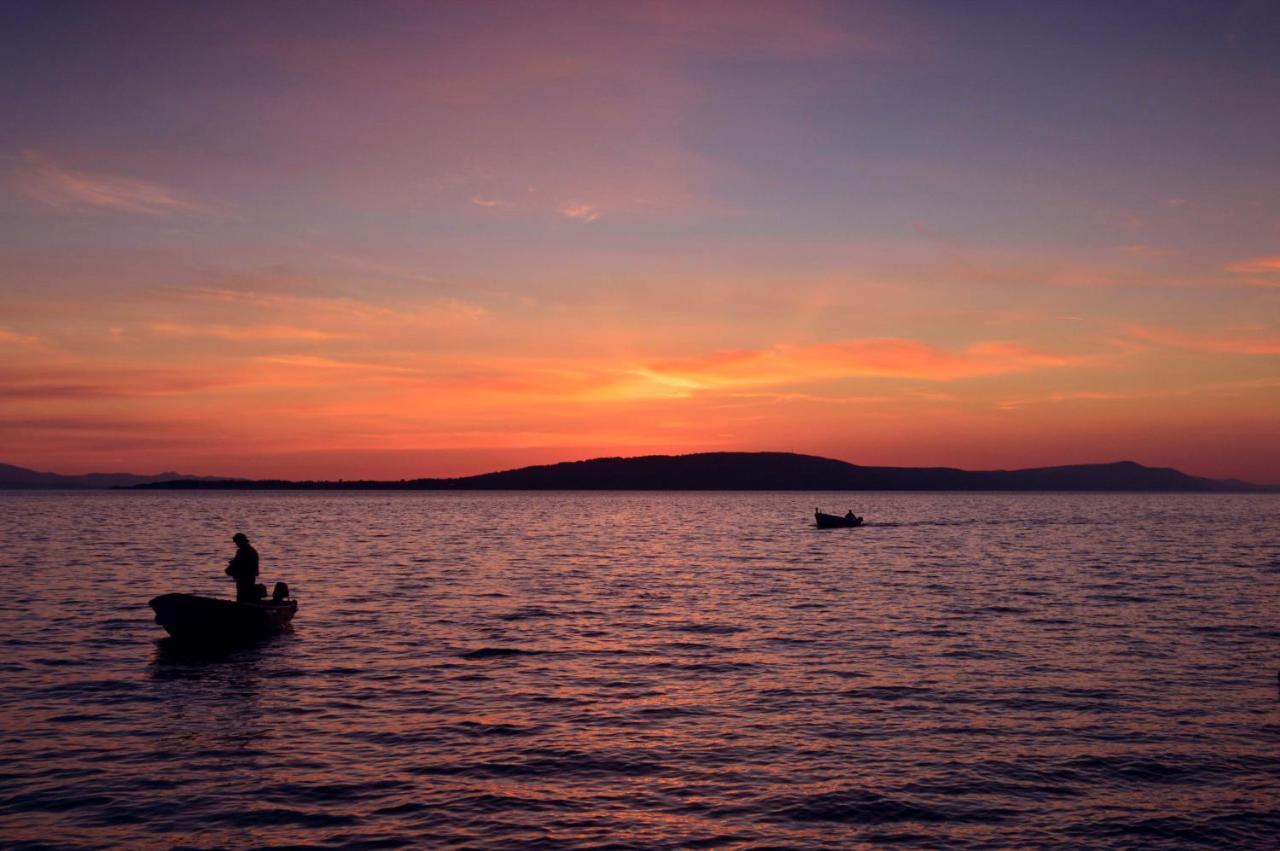 Stina * Drvenik (Split-Dalmatia)